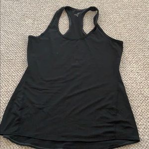 Athleta chi tank